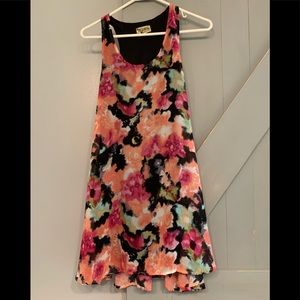 Floral shift dress